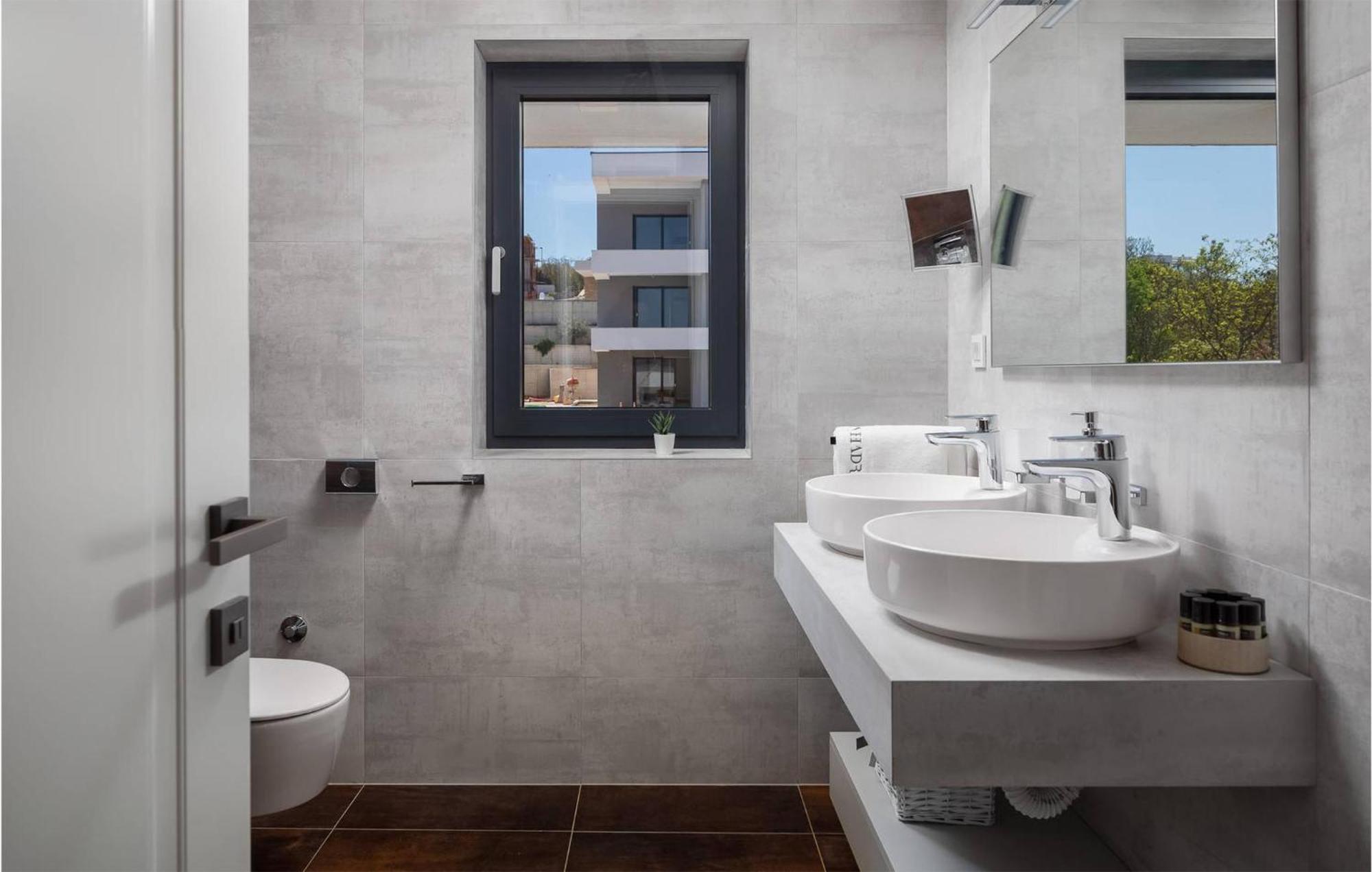 Nice Apartment In Zidarici With Wifi Vantacici Bagian luar foto