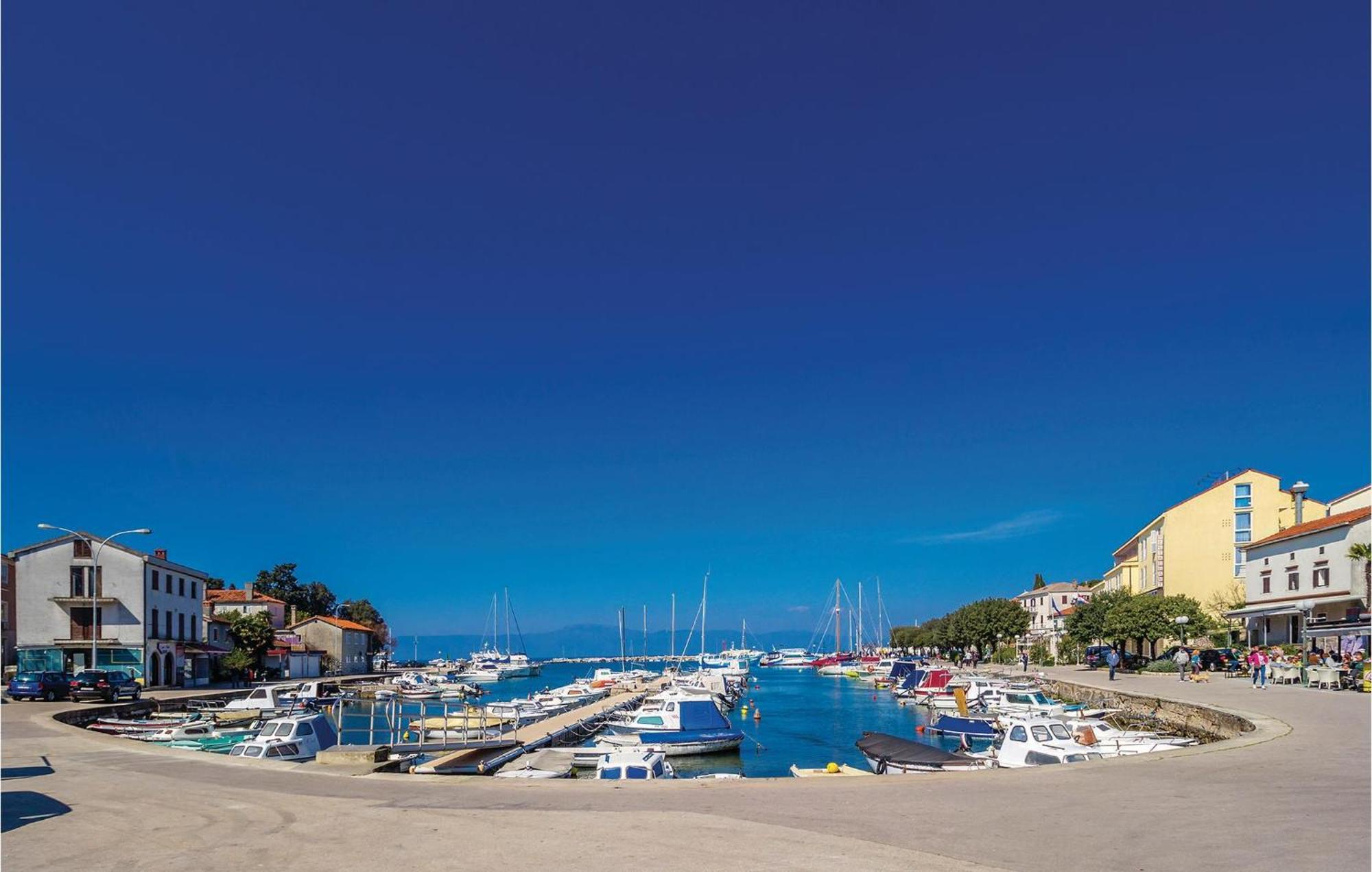 Nice Apartment In Zidarici With Wifi Vantacici Bagian luar foto